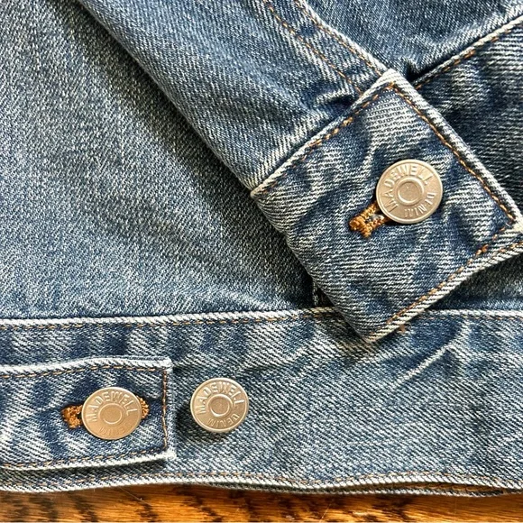 Madewell Denim Jacket Size Small Jean Jacket Classic Fit - Picture 9 of 9